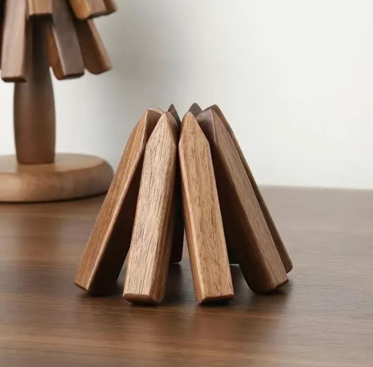 Walnut Wood Tree Shaped Placemats